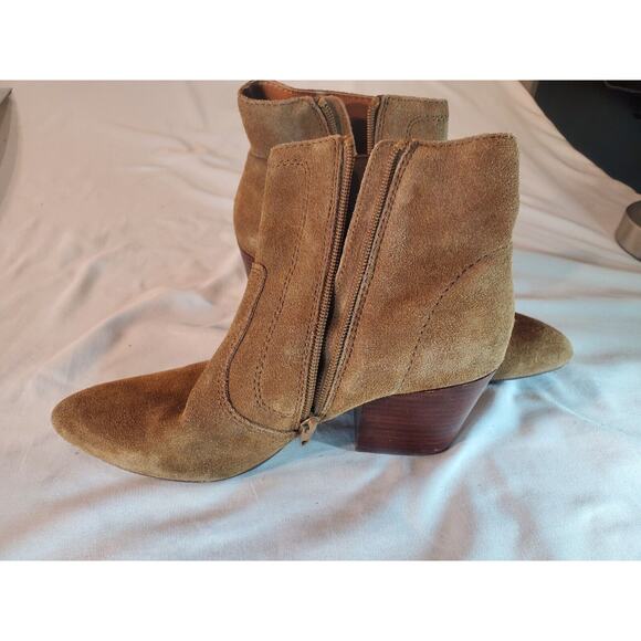 Chelsea & Violet Women’s Jane Suede Side Zip Ankle Boots Pointed Brown Size 6.5M - Picture 6 of 13